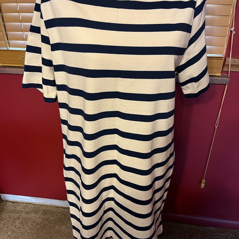 H&M classic dress